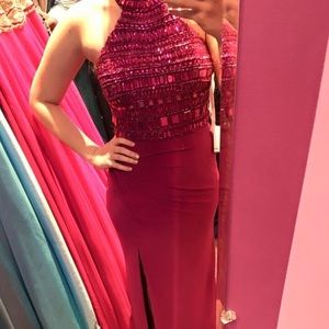 Sherri hill prom dress